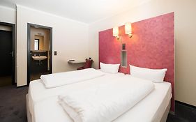 Hotel Topas Frankfurt City